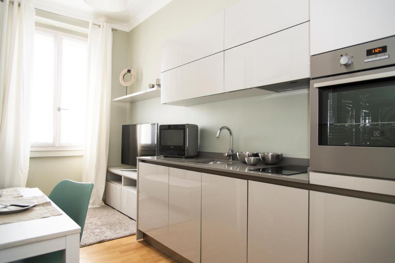 Modern 1 Bedroom Flat Metro Stop Apartment Mailand