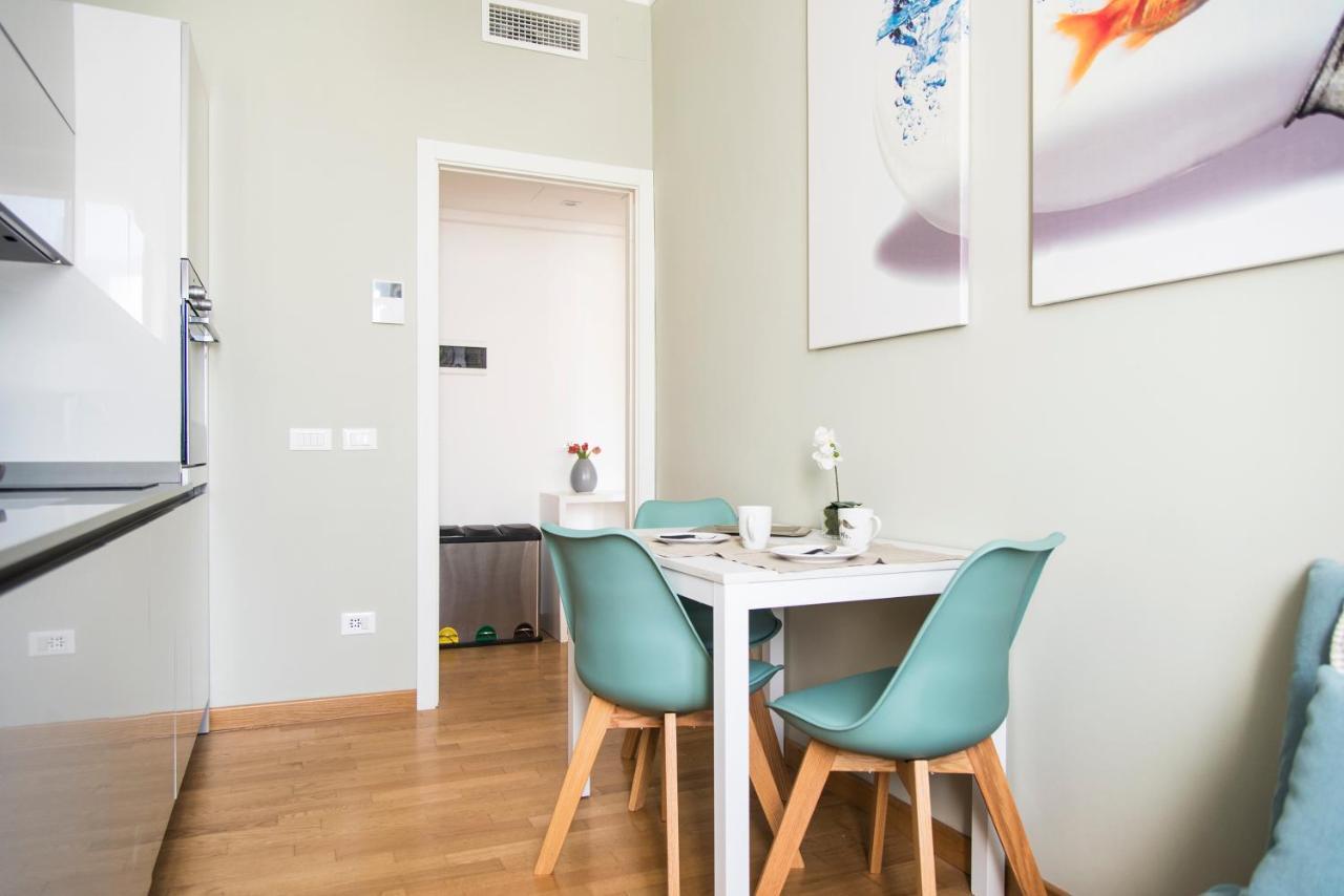 Modern 1 Bedroom Flat Metro Stop Mailand