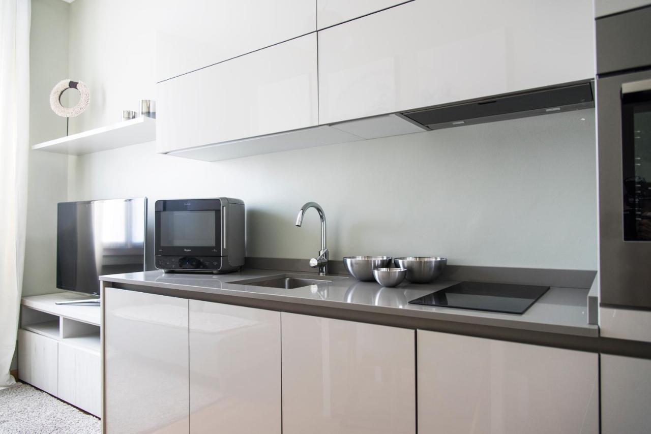 Apartment Modern 1 Bedroom Flat Metro Stop